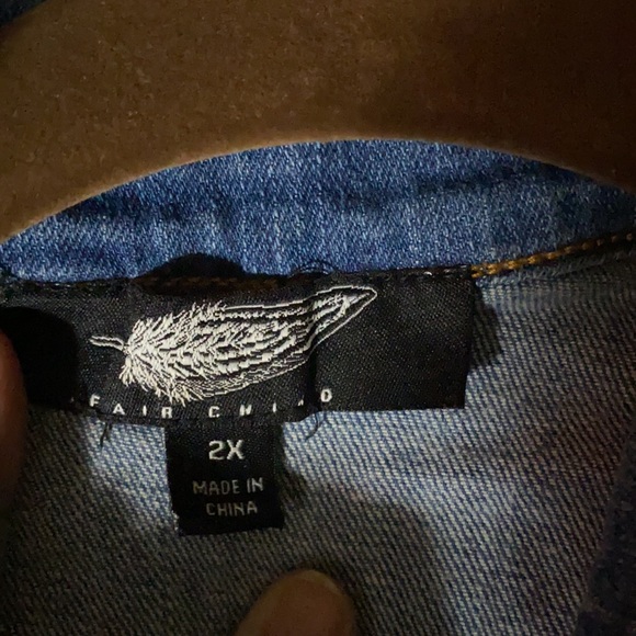 Aztec Distressed look denim jacket plus size 2x - Picture 11 of 12